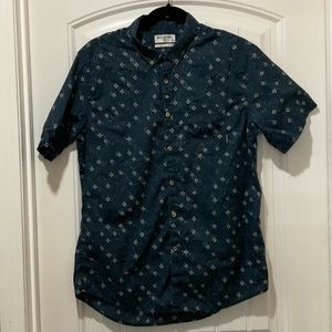 Billabong Sundays Mini Short Sleeve Shirt - Tailored Fit/Stretch. Size M